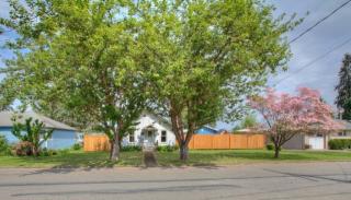 31722 Commercial St, Lake Joy WA  98014-7634 exterior