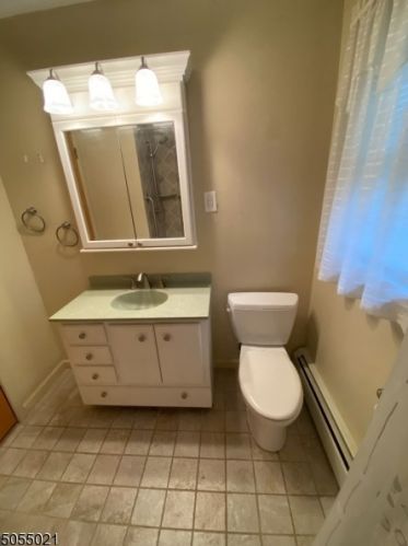 5 Linden Dr, Sparta NJ  07871-3723 exterior