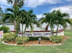 7530 Agawam Rd, Sebastian, FL 32976-7758