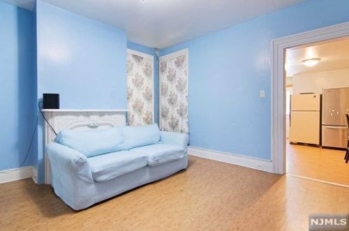 162 Summer Ave, Newark NJ  07104-2614 exterior