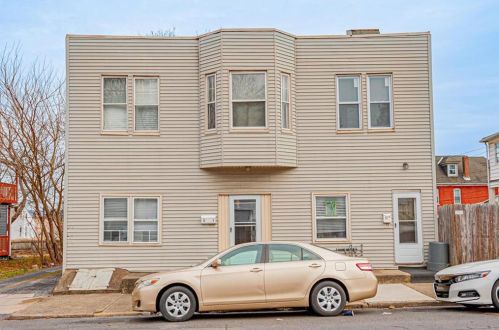 42 14th St, Easton, PA 18042-3216