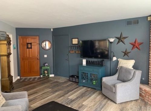 4236 Esperanza Way, Oceanside, CA 92056-3457