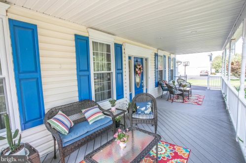 109 Joan Dr, Collegeville PA  19426-1958 exterior