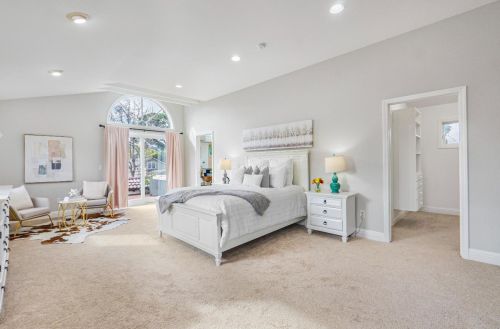 1139 King St, Redwood City CA  94061-2260 exterior