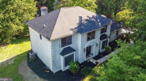 1817 Saxon Ln, Prospectville, PA 19002-3170