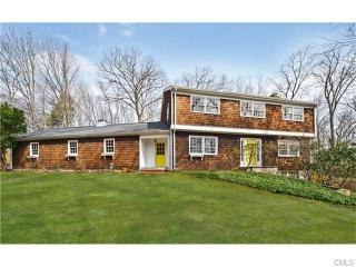 88 Fulling Mill Ln, Ridgefield, CT 06877-3407