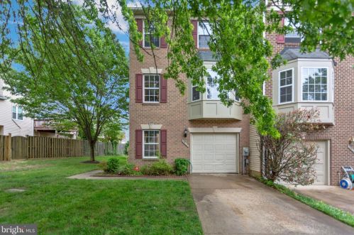 3912 Elite St, Bowie, MD 20716-3366