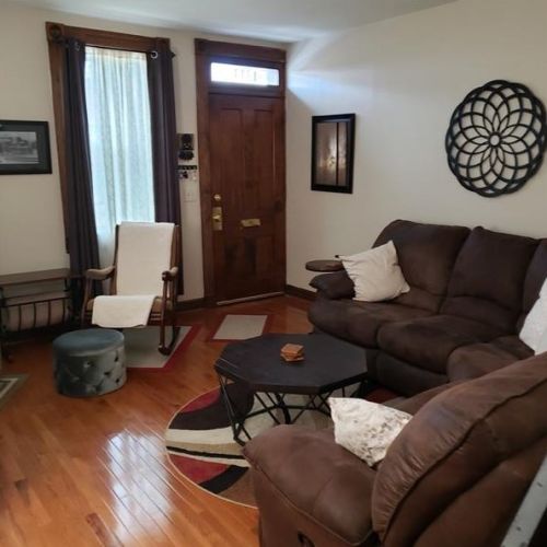 1313 Pennsylvania Ave, Pittsburgh, PA 15233-1416