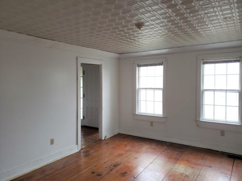 641 1st Nh Tpke, Northwood NH  03261-3302 exterior