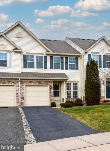 90 Savanna Dr, Pottstown, PA 19465-6602
