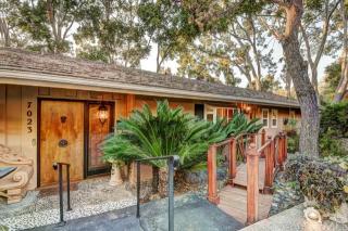 7023 Hillside Ln, Whittier, CA 90602-1940