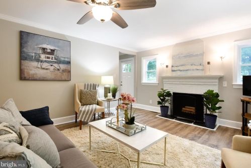 241 Forest Lane Rd, Fredericksburg VA  22405-3182 exterior