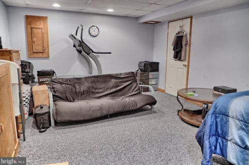 43 Wooten Ct, Dover DE  19904-3863 exterior