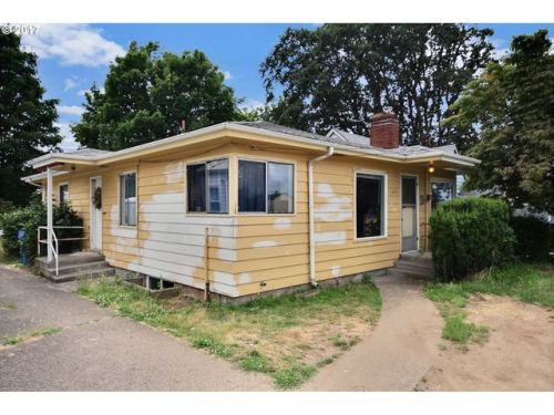 1011 Fourth Plain Blvd, Vancouver, WA 98660-2018