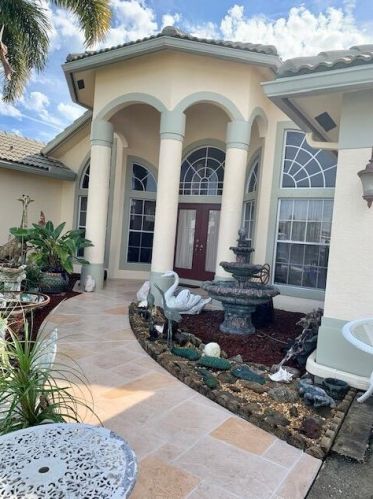 1862 Altman Ave, Fort Pierce, FL 34953-1009