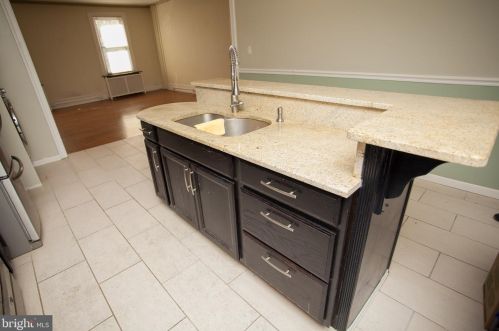 3821 Lancaster Ave, Philadelphia PA 19104-2360 exterior