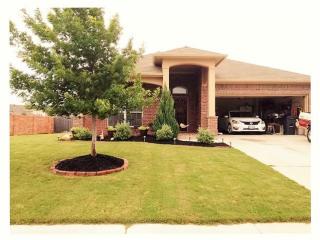 721 Bend Blvd, Burleson TX  76028-8180 exterior