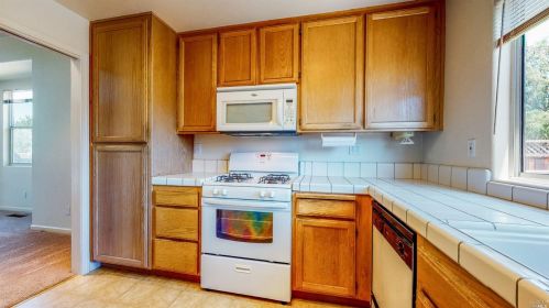 2216 Sunlit Ann Dr, Santa Rosa CA  95403-8146 exterior
