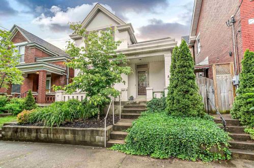 808 7th St, Newport, KY 41071-2028