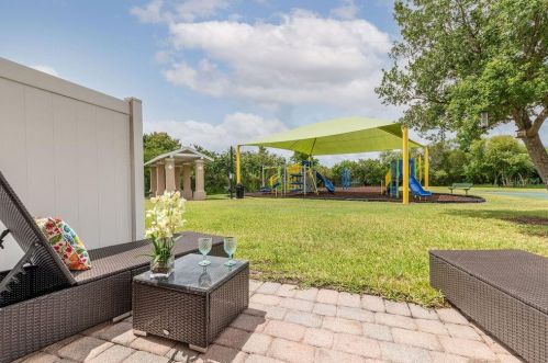 16408 Cedar Crest Dr, Orlando, FL 32828-6711