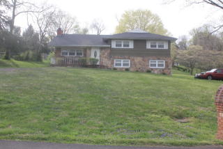 4707 Plymouth Rd, Knoxville, TN 37914-4940