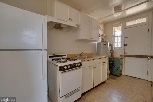 4620 Brk St, Washington DC 20019-4654 exterior