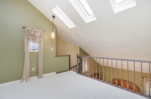 9613 Tyler St, Crown Point IN 46307-2489 exterior