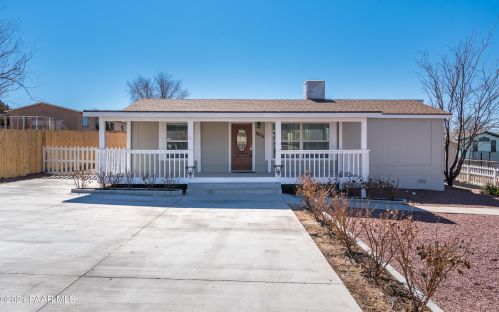 1875 Beverly Ln, Chino Valley, AZ 86323-7025
