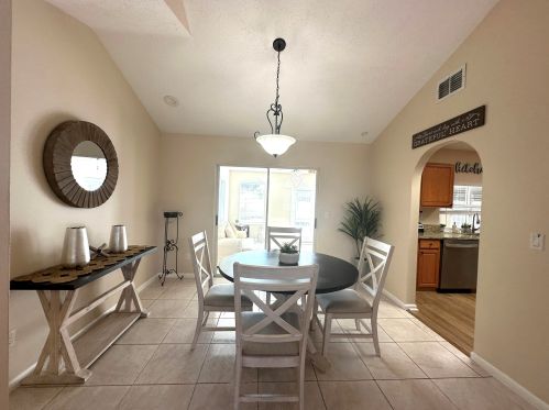 2062 Floresta Dr, Fort Pierce FL  34984-4706 exterior