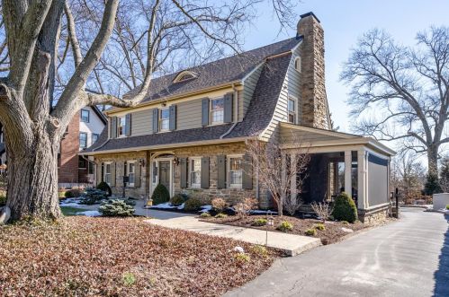2943 Erie Ave, Cincinnati, OH 45208-2403