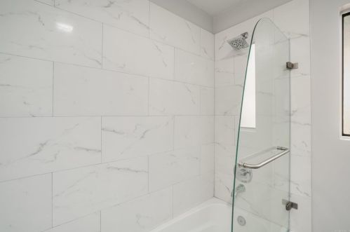 5797 Menorca Dr, San Diego CA  92124-1105 exterior