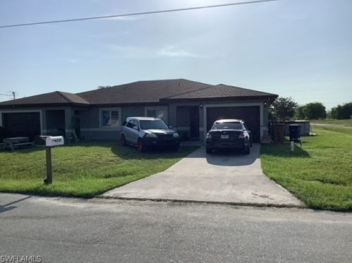 745 Homer Ave, Lehigh Acres, FL 33971-1129