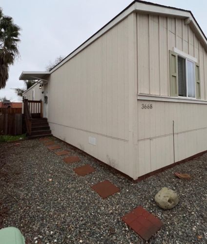 3668 Arroyo Seco Ln, North Highlands, CA 95660-2716