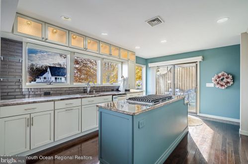 74 Moorage Ave, Berkeley Township NJ 08721-1836 exterior