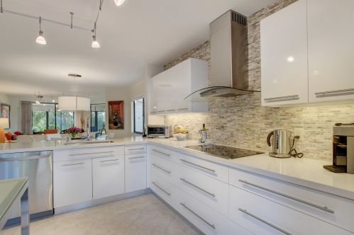 7479 Glendevon Ln, Delray Beach, FL 33446-2802