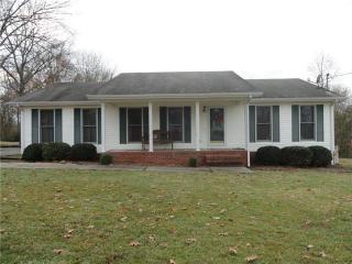 1508 Raby Ave, Shelbyville, TN 37160-4939