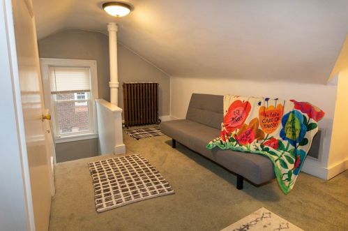 109 Race St, Pittsburgh PA  15218-1337 exterior