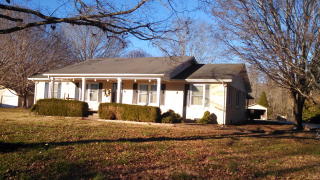461 Jackson Dr, Paris, TN 38242-8124