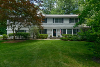 70 Rocky Rapids Rd, Stamford, CT 06903-3131