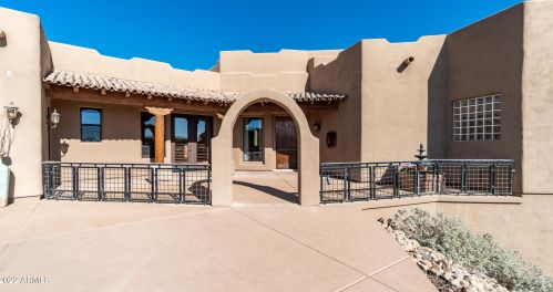 36423 35th Ave, Phoenix AZ  85086-4357 exterior