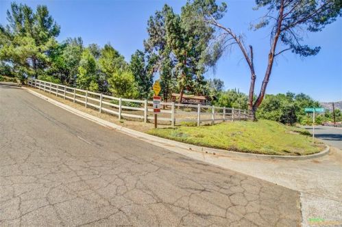1210 Alpine Estates Pl, Alpine, CA 91901-2701