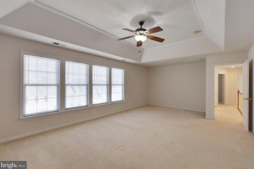 8987 Birch Bay Cir, Lorton VA  22079-5660 exterior