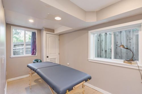 520 Ivy St, Grass Valley CA  95945-6126 exterior