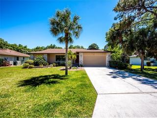 4410 Little John Trl, Sarasota, FL 34232-2623