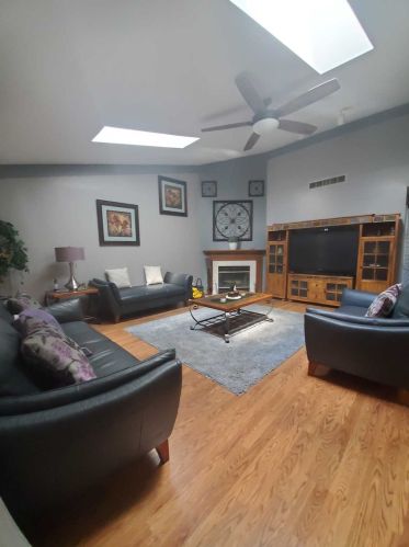 137 Swan Ct, Poughkeepsie NY  12603-6971 exterior