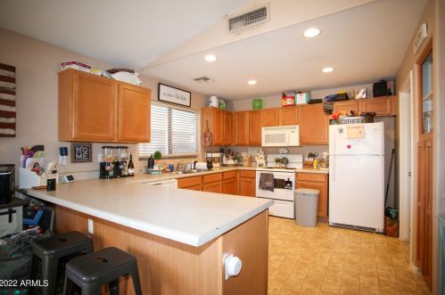 13439 Port Royale Ln, Sun City, AZ 85379-6584