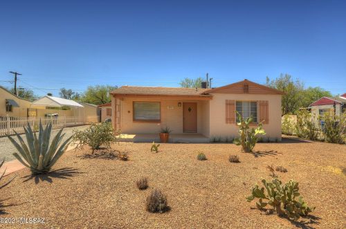 2814 Waverly St, Tucson, AZ 85716-3005