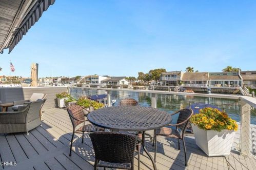 4612 Falkirk Bay, Oxnard CA  93035-3700 exterior