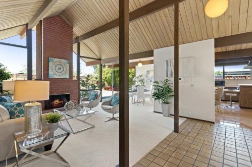 1103 Homestead Rd, Sunnyvale CA  94087-5156 exterior