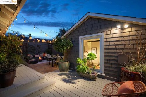 5448 Boyd Ave, Oakland CA  94618-1115 exterior